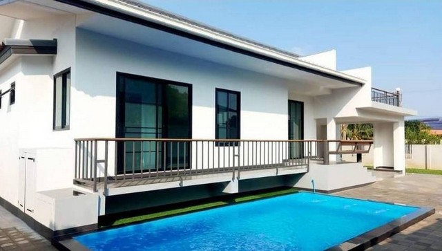 โซนสารภี ขัวมุง บ้านพร้อมสระว่ายน้ำ พูลวิลล่า สไตล์วัยทำงาน