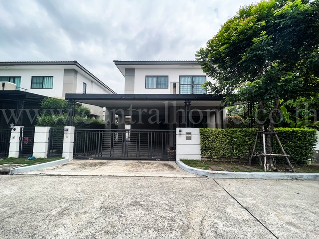 R1 บ้านเดี่ยว เดอะ เซนโทร รามอินทรา 109 พระยาสุเรนท์ ใกล้ รถไฟฟ้าสายสีชมพู