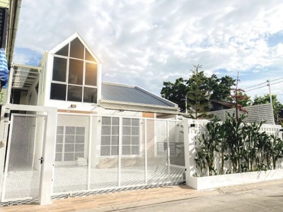 บ้านเดี่ยว 2 ชั้นขนาดใหญ่  75 ตรว. 6 นอน ลาดพร้าว 91 พร้อมสระว่าย