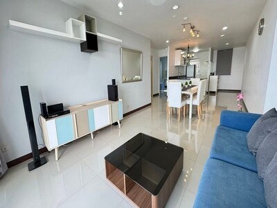 ห้องชุด พร้อมเข้าอยู่ ห้องมุม 2 ระเบียง รามาฮาร์เบอร์วิว คอนโด ศร
