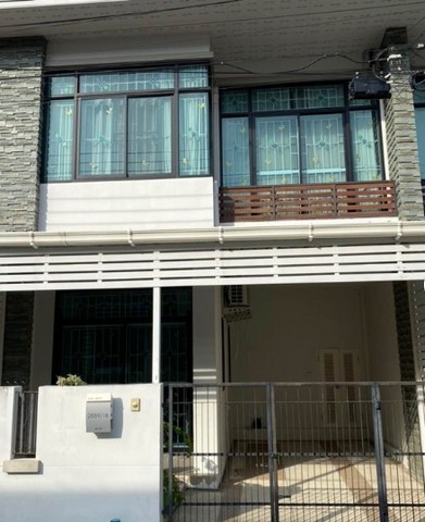  ขายทาวน์โฮม2ชั้น บ้านเปี่ยมสุข แบริ่งซอย48 ด่านสำโรง24/15 สมุทรปราการ มี 3 ห้องนอน 2 ห้องน้ำ 
