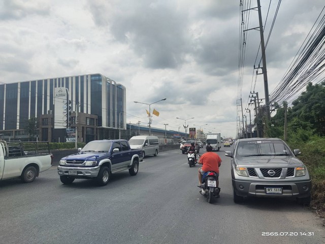 ที่ดิน ติดถนนกิ่งแก้ว บางพลี  ใกล้ บางนา กม 12 ใกล้เมกาบางนา