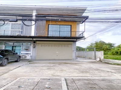 ห้องริมห้องร ตลาดศรีระยอง เซ็นทรัล ระยอง 4กม. ให้เช่าอาคาร 2 ชั้น
