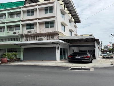 ให้เช่าโฮมออฟฟิศ ห่าง MRT รัชดา 300 เมตร 