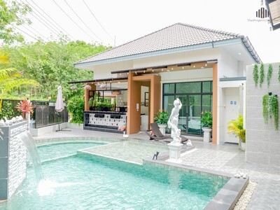 ขายบ้านสวยสไตล์รีสอร์ตกลางเมืองแกลง หลังเดียวใน MVP Riverside 