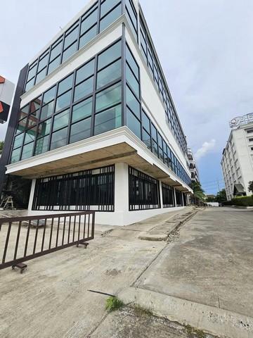  ให้เช่าอาคาร 4 ชั้น สร้างใหม่  ถนนติวานนท์ ใกล้ศูนย์ราชการ