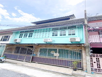 ฟิวส์บ้านหลัง ถ.รัชดาฯ1-7  MRTพระราม9 700 ม. 6นอน ทาวน์โฮม 3 ชั้น