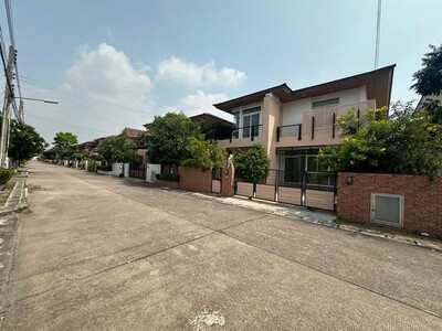 ขายบ้านเดี่ยว โครงการ มบ.เดอะบูเลอวาร์ด สุรศักดิ์ ศรีราชา ชลบุรี