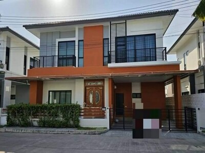 ขายบ้านเดี่ยว 2 ชั้น สวยหรู หมู่บ้านซีรีน อ.เมือง จ.ชลบุรี