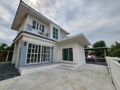 ขายด่วน หมู่บ้าน Vararom Lakeview ขายด่วน หมู่บ้าน Vararom Lakeview