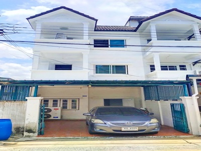 Central Plaza พระราม 3  4นอน เจริญราษฎร์1-7 โฮมโปรพระราม3 590ม. 