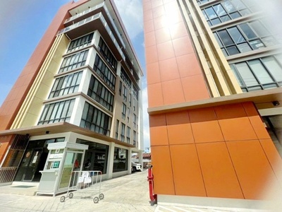 เจริญราษฎร์  สาทร ให้เช่าสำนักงาน 7 ชั้น BTS สะพานตากสิน 1.6 กม.