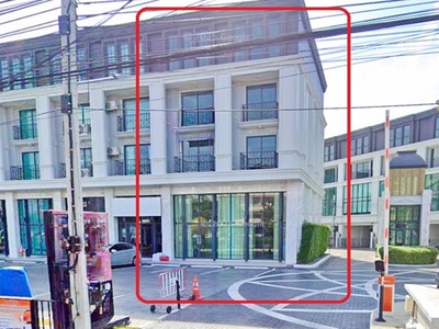  อ่อนนุช-พัฒนาการ อาคาร 4.5 ชั้น มีลิฟท์ในตัว 648ตร.ม.BTSศรีนุช 8