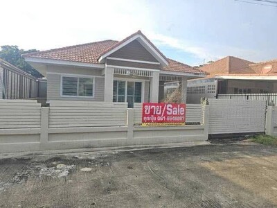 ขายบ้านเดี่ยวหมู่บ้านศศิธร 13เข้าออกได้หลายทางหน้าบ้านทิศใต้ ราคา