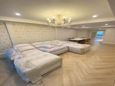 ให้เช่าทาวน์โฮม  5ชั้น รีโนเวทใหม่ ทำเลทอง ซอยเกษมสันต์