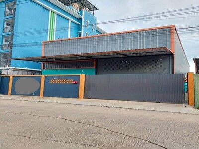  200 ตารางเมตรไฟฟ้า  3 เฟส 30/100  ซอยวัดลาดปลาดุก-คลองโต๊ะใหม่ 