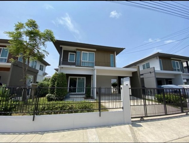 ให้เช่าบ้านเดี่ยว  พฤกษ์ลดา ประชาอุทิศ 90เฟอร์นิเจอร์พร้อมพักอาศัย อรัชพร 0814888799