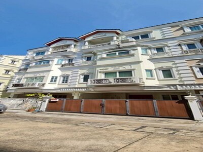 ghd000808R ให้เช่าทาวน์โฮมหรู 4 ชั้น โกลเด้น โฮม พาร์ค วิลล์