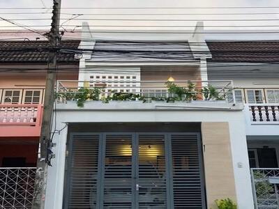 ให้เช่าทาวน์เฮ้าส์2ชั้น184ตร.ม หมู่บ้านคลองจั่นวิลล่า2นวมินทร์149
