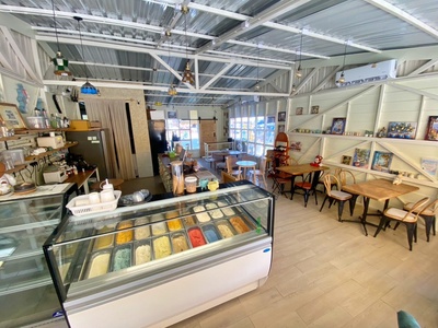 เซ้งโครงสร้างร้านคาเฟ่-อาหาร บ่อวิน ชลบุรี ติดRobinson อยู่ในโครง