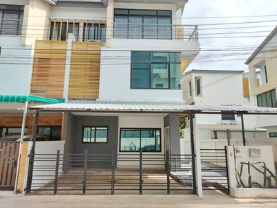 มีสวนราชพฤกษ์ 300ม ดีไซน์วิลเลจ MRTบางรักใหญ่ 1 บ้าน 3ชั้น 5นอน 