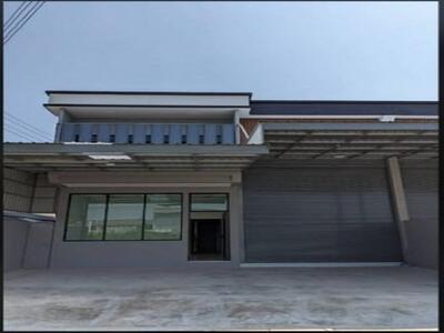 ให้เช่าโกดังพร้อมออฟฟิศ 3 ชั้น 350 ตรม. ลาดสวาย ลำลูกกา คลอง 4