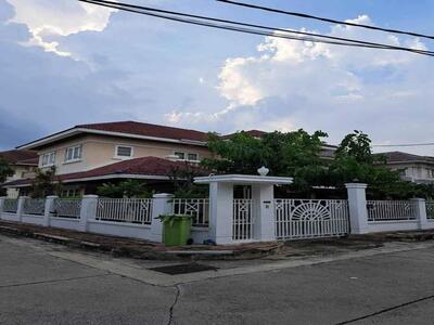 ขาย ให้เช่าบ้านเดี่ยว2ชั้น  หมู่บ้านยิ่งรวยนิเวศน์ ประชาชื่น