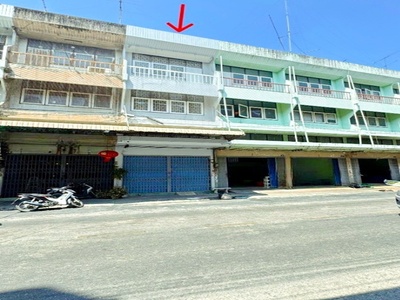 ใกล้องค์พระปฐมเจดีย์ อาคาร 3.5ชั้น  รพ.นครปฐม1กม รถไฟนครปฐม 468ม.