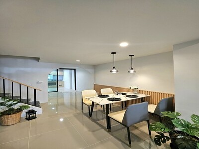 P693 ขายบ้าน ทาวน์เฮ้าส์ 2 ชั้น ซอยลาดปลาเค้า 83