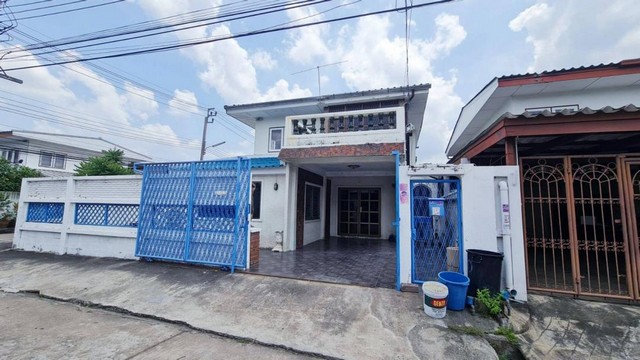 ให้เช่าบ้านเดี่ยว 2 ชั้น หลังมุม 4 ห้องนอน หมู่บ้านเสนานิเวศน์ 1 ถนนเกษตร-นวมินทร์ เหมาะทำโฮมออฟฟิศ