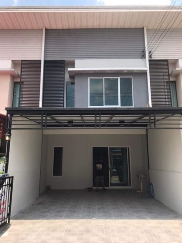ขายด่วนบ้านรีโนเวทใหม่พร้อมอยู่บ้านโครงการ โมดิวิลล่า ปิ่นเกล้า-ราชพฤกษ์ ติดทางด่วน ปลายบาง บางกรวย