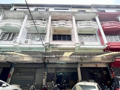 BH3623 ขายและให้เช่าอาคารพาณิชย์ 5 ชั้น ใกล้ BTS อุดมสุข