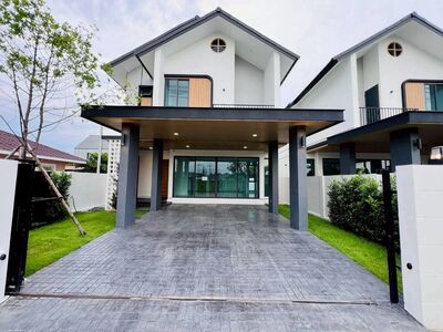 เริ่มต้น 3.7 ล้าน หางดง บ้านสร้างใหม่ สไตล์โมเดิร์น ไม่มีค่าส่วนก