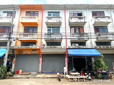 ขายอาคารพาณิชย์ 3 ชั้นโครงการ เบญจทรัพย์ รังสิต คลอง 6 จ.ปทุมธานี