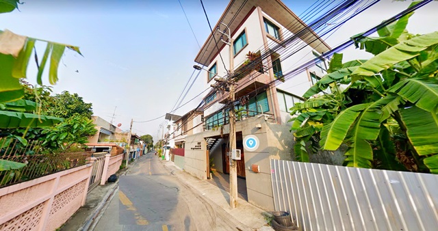 ไม่เคยอยู่ ช่างชุ่ย ให้เช่าโฮมออฟฟิศ MRT สิรินธร จรัญสนิทวงศ์ 65-69 4ชั้น 6แอร์ 44ตรว. 520ตรม.