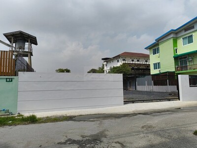 ให้เช่าที่ดินเปล่า 576 ตรว. (1 ไร่ 176 ตรว.) พร้อมอาคาร พัฒนาการ 