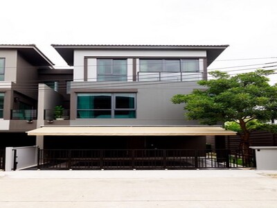 ให้เช่าบ้านแฝด 3 ชั้น โครงการบ้านกลางเมือง ดิ อิดิชั่น บางนาวิวทะ