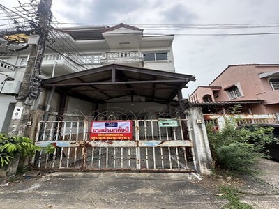 ขาย บ้านทาวน์เฮ้าส์ 3 ชั้น ไทยธานีวิลล่า 1 ลาดพร้าว เนื้อที่ 28 ต