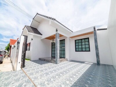 บ้านเดี่ยวชั้นเดียว หมู่บ้านพาราไดซ์ฮิล 1 ซอยเขาน้อย เยื้องห้างเด บ้านเดี่ยวชั้นเดียว หมู่บ้านพาราไดซ์ฮิล 1 ซอยเขาน้อย เยื้องห้างเด