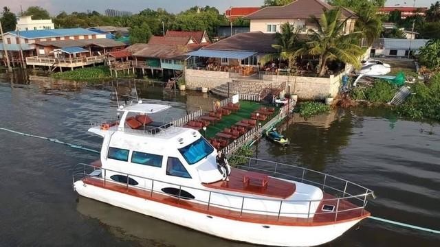 ขายบ้านเดี่ยวริมแม่น้ำเจ้าพระยา ปากเกร็ด นนทบุรี พร้อมเรือยอร์ช ทำธุรกิจร้านอาหารได้ บรรยากาศดีมาก