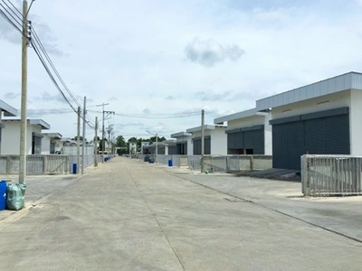 ให้เช่าโกดังเก็บสินค้า ตลาดน้ำคลองลัดมะยม 1.8 กม.พร้อมออฟฟิศ 250 