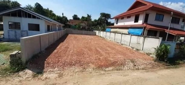 ขายที่ดิน 4.4 ล้าน #โซนสุเทพ 80 ตรว. #ใกล้วัดร่ำเปิง