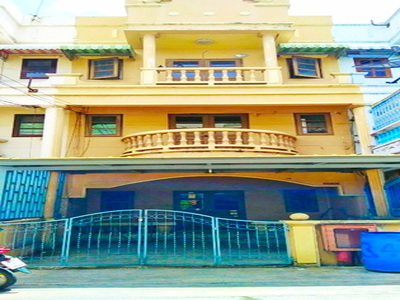  ทาวน์เฮ้าส์ พระราม3 35 BRT วัดปริวาส 1 กม.สาธุประดิษฐ์45-53 6นอน