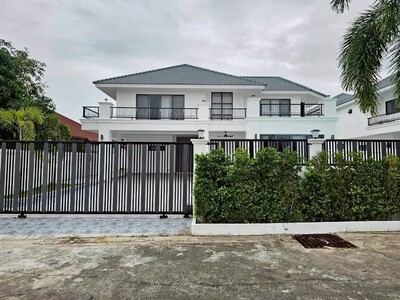 ขายวิลล่าใหม่ในพัทยา  ในหมู่บ้านฮิลล์วิววิลล่า