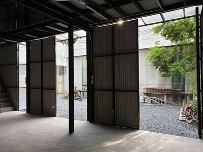 ให้เช่าโกดังพื้นที่ 100 ตรม. มีชั้นลอย ซอยลาดพร้าว  รัชดา 