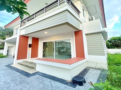 พร้อมเฟอร์ฯ  พรอมานาด 950 ม.บ้านเดี่ยว 2 ชั้น ทำเลศักยภาพรามอินทร