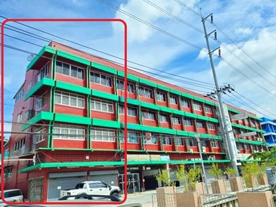 ติดกัน ตลาดห้วยขวาง BTSสะพานควาย ให้เช่าอาคาร 4.5ชั้น 2คูหาหลังมุ