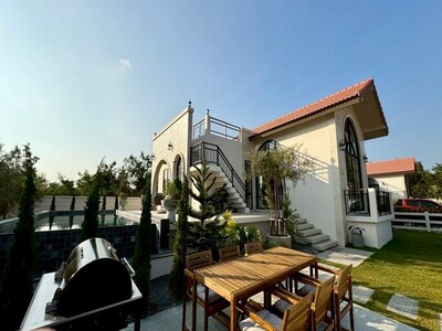  ขาย บ้านเดี่ยวพร้อมสระว่ายน้ำ และสวนสไตล์อังกฤษ ปากช่อง นครราชสี