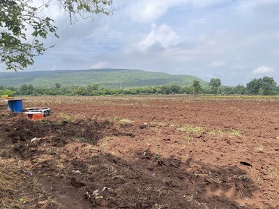 ขายที่ดินโฉนดครุฑแดง 16 ไร่ 1 งาน 45 ตารางวา ลพบุรี 