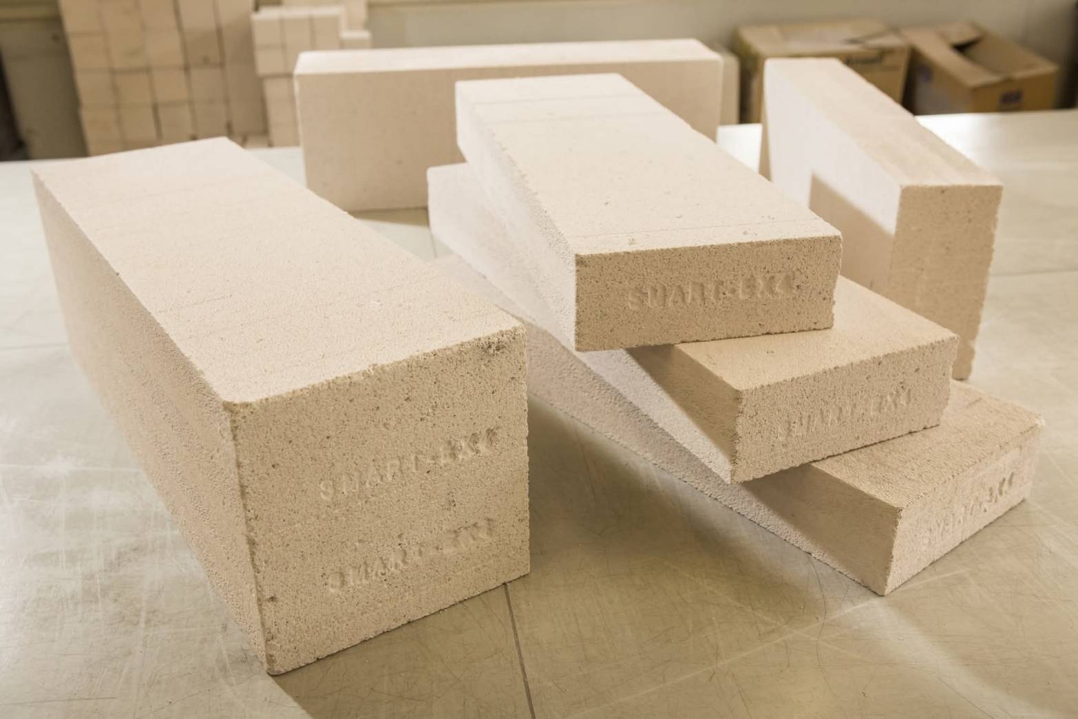 ขายอิฐมวลเบา สมาร์ทบล็อค (Smart Block G4) ราคาโรงงาน | อิฐมวลเบา คุณภาพสูง สำหรับบ้านและโครงการ